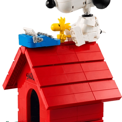 LEGO Peanuts: Snoopy's Doghouse — set 21368